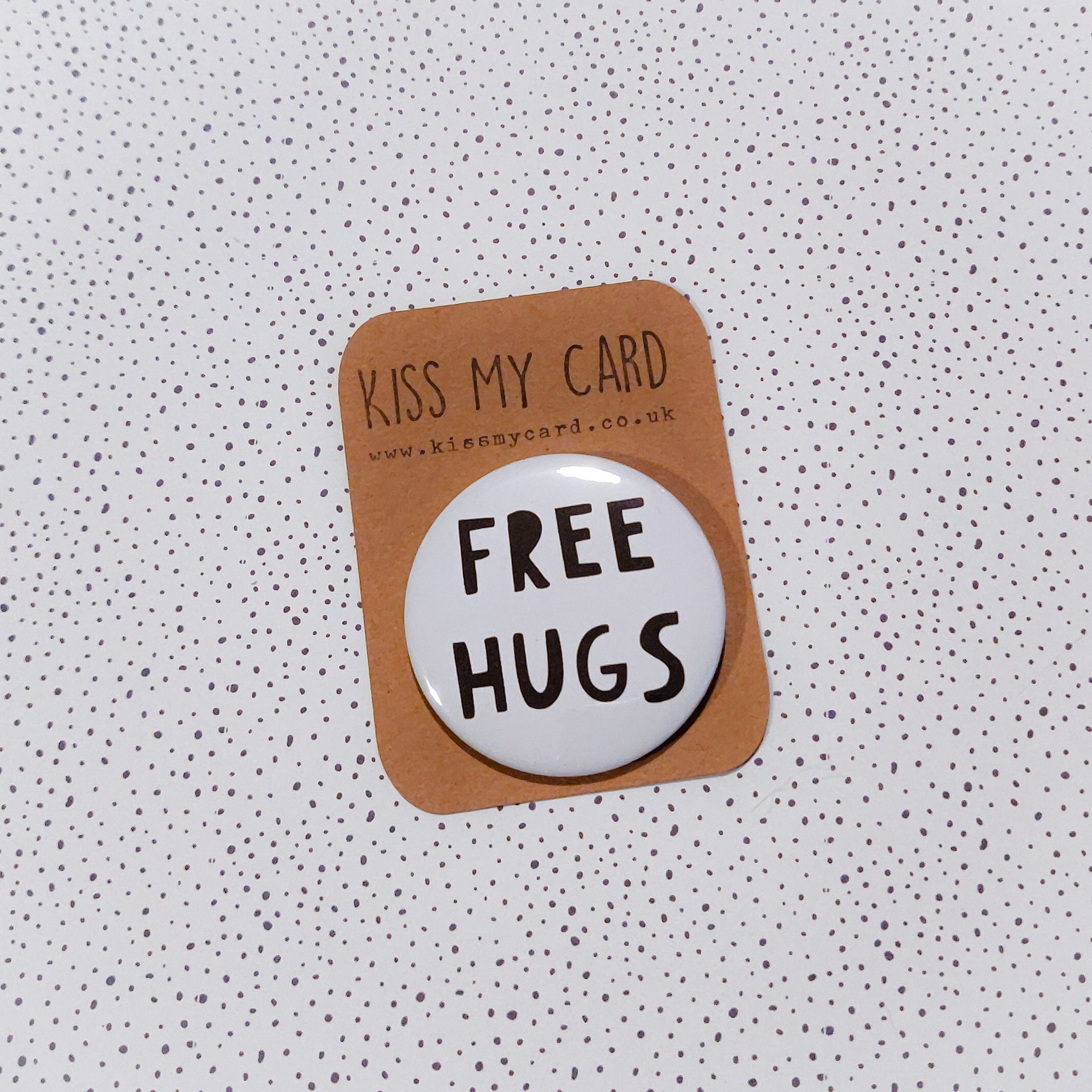 Free Hugs badge - 58mm